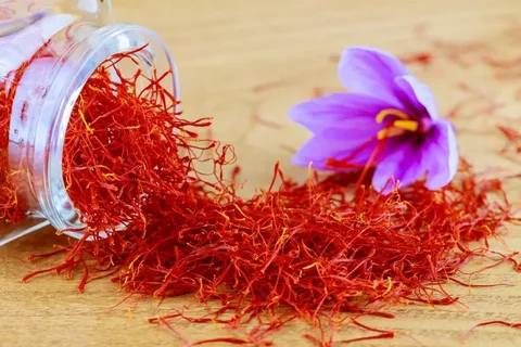 تصویر 4 از زعفران ممتاز صادراتی با رنگ‌ دهی عالی و ماندگاری بالا